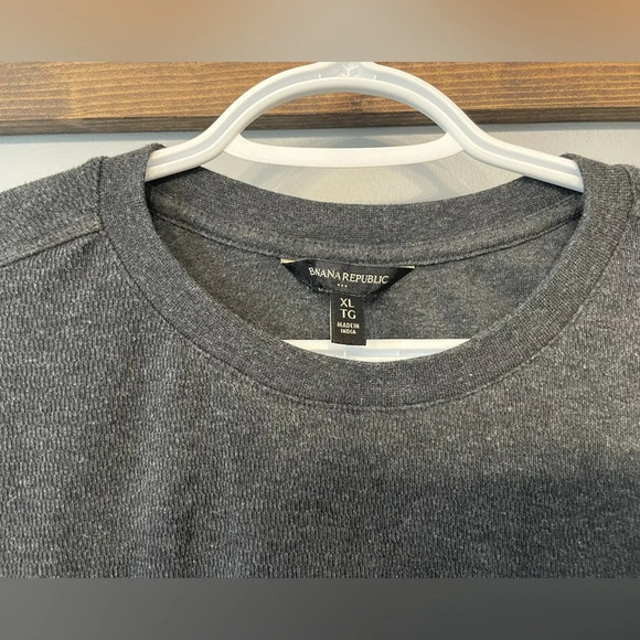 Banana Republic Men’s Crew Neck Sweater in dark grey size XL - Picture 6 of 6